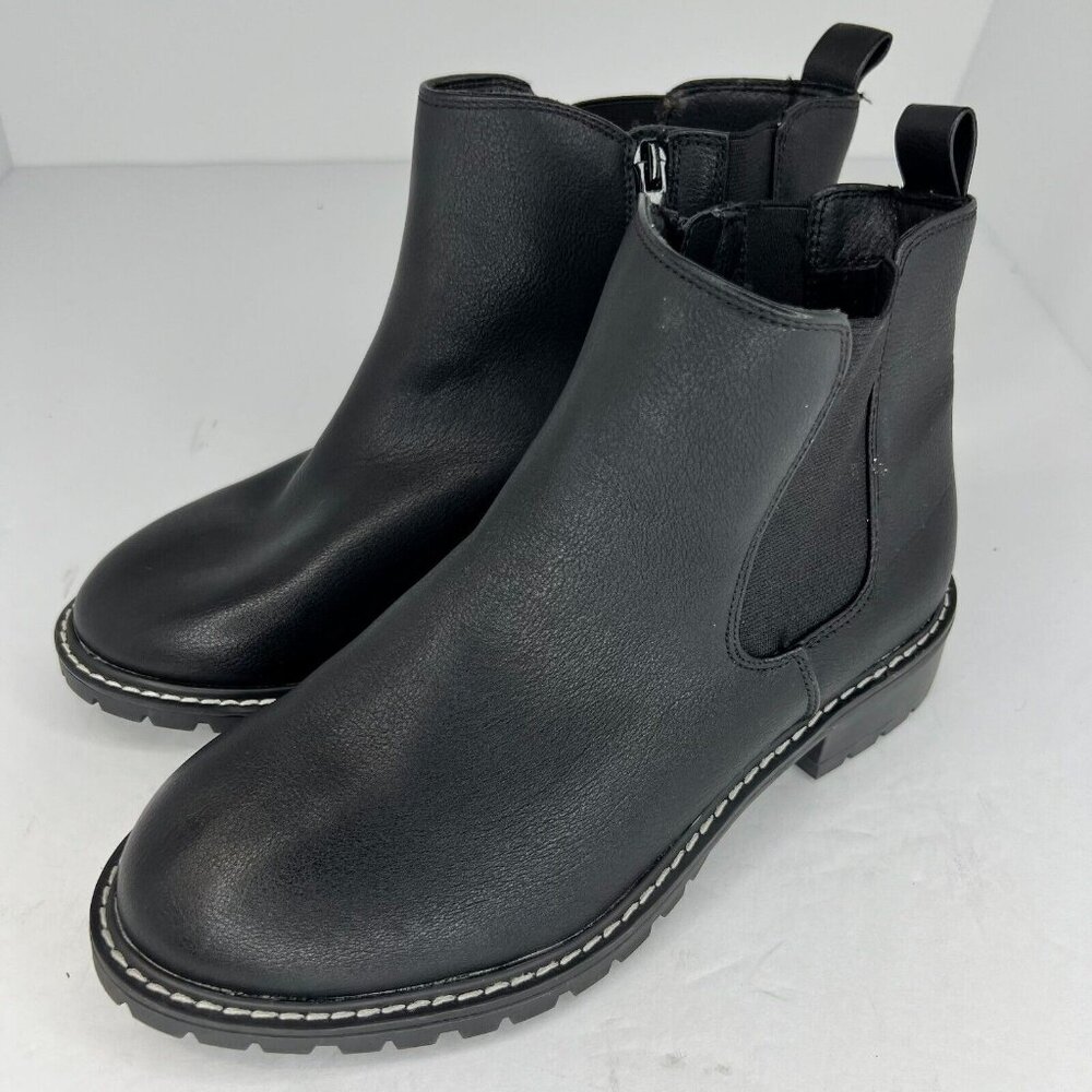 Torrid Womens 17617515 Black Slip On Zipper Chelsea Size 8WW Ankle Bootie